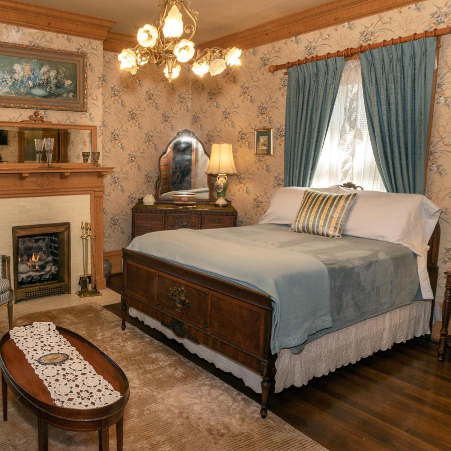 South Broadway Manor B&B - Near Fallingwater, Ohiopyle State Park, Hiking & Biking Trails Gap Scottdale Esterno foto