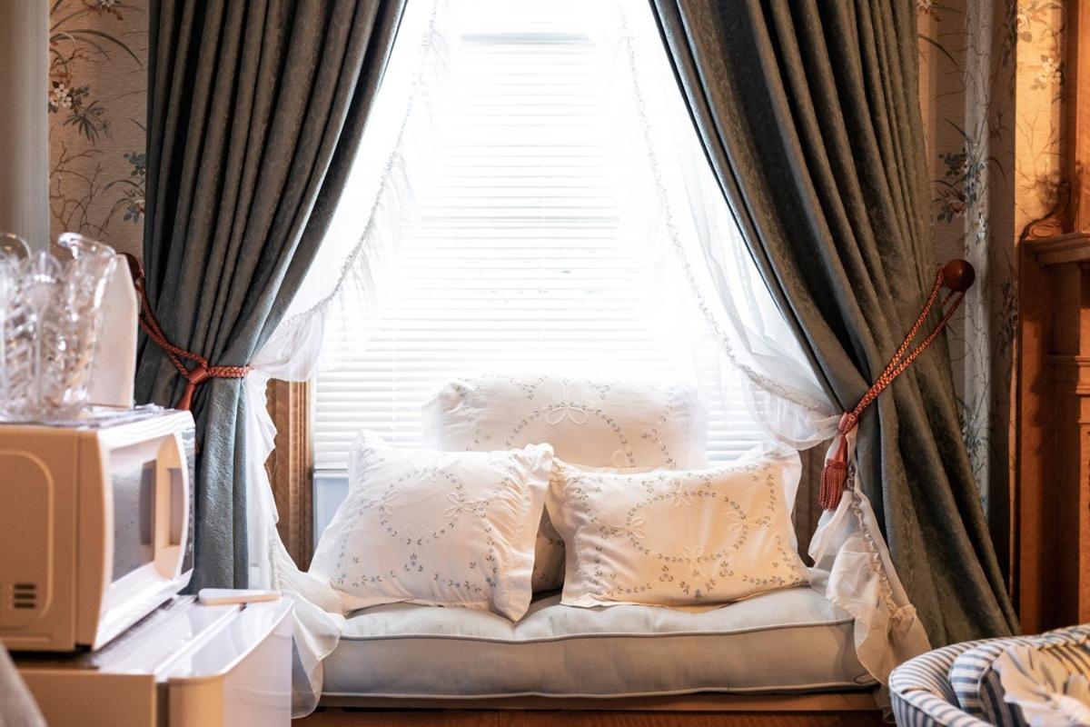 South Broadway Manor B&B - Near Fallingwater, Ohiopyle State Park, Hiking & Biking Trails Gap Scottdale Esterno foto