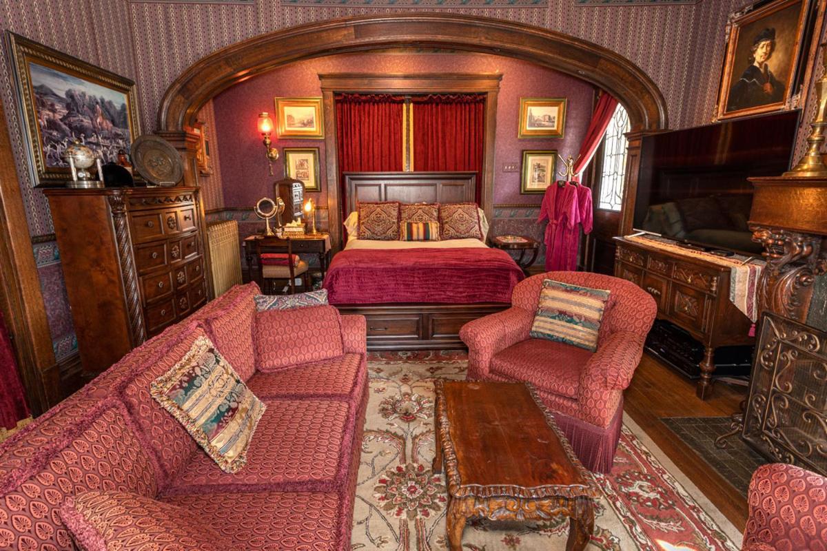 South Broadway Manor B&B - Near Fallingwater, Ohiopyle State Park, Hiking & Biking Trails Gap Scottdale Esterno foto