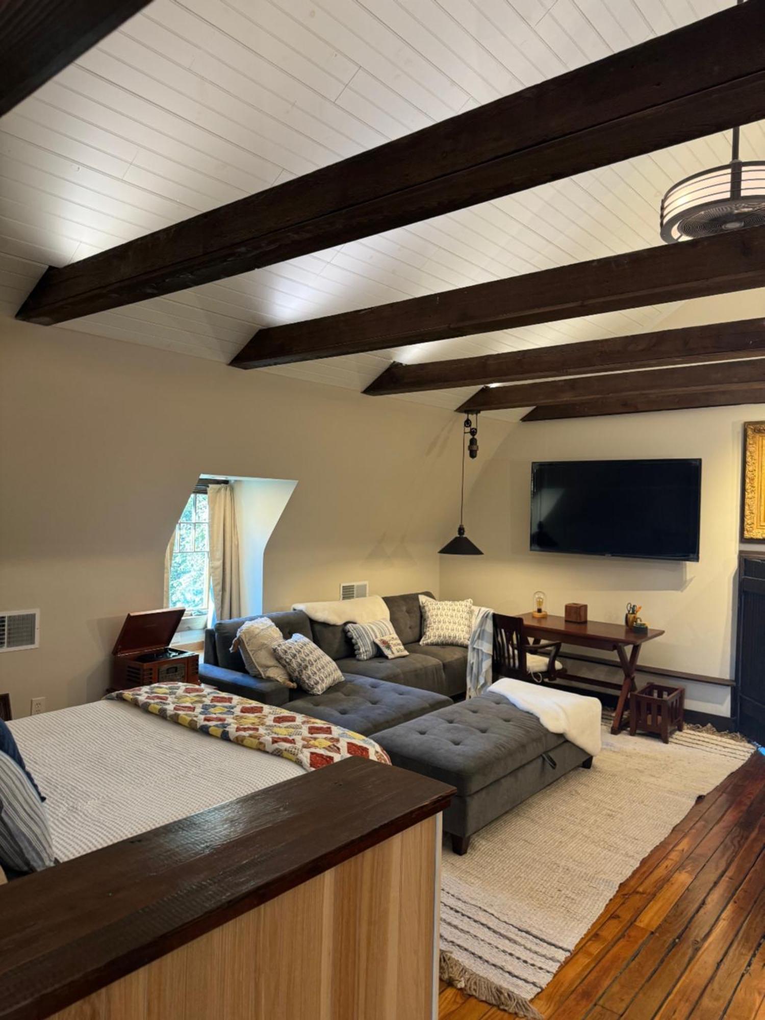 South Broadway Manor B&B - Near Fallingwater, Ohiopyle State Park, Hiking & Biking Trails Gap Scottdale Esterno foto